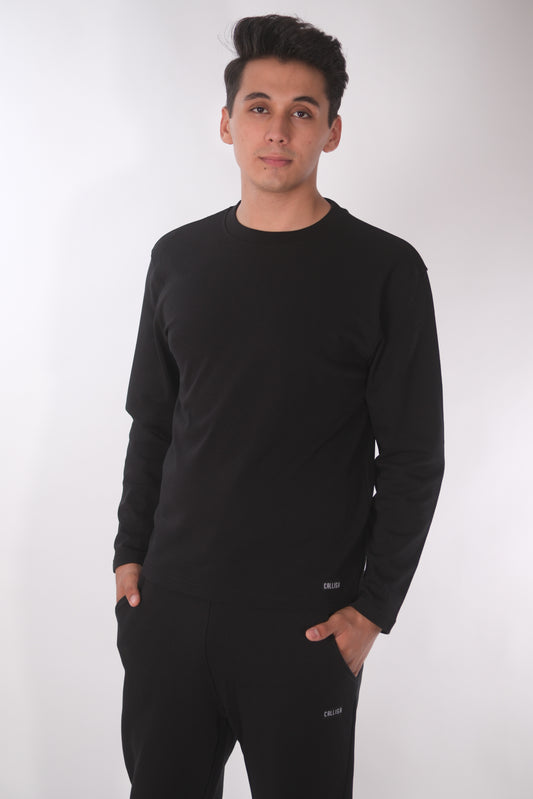 Schwarzes Langarmshirt